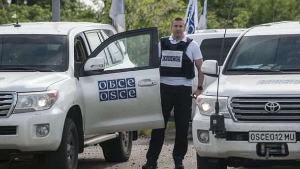 На Донбассе произошло ДТП с участием автомобилей ВСУ и ОБСЕ