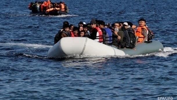 Береговая охрана Алжира не пустила в Европу почти 300 нелегалов