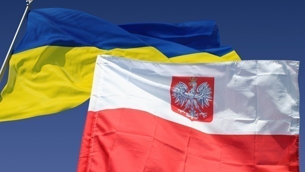 МИД Украины: Польша не подтвердила запрет на въезд Вятровичу