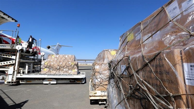 В Йемен доставили тысячи тонн гуманитарных грузов