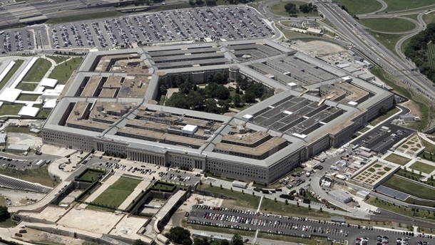 Пентагон отверг обвинения в поддержке боевиков ИГ в Сирии