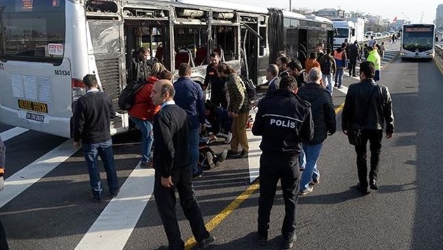 В Стамбуле столкнулись два автобуса: 19 пострадавших