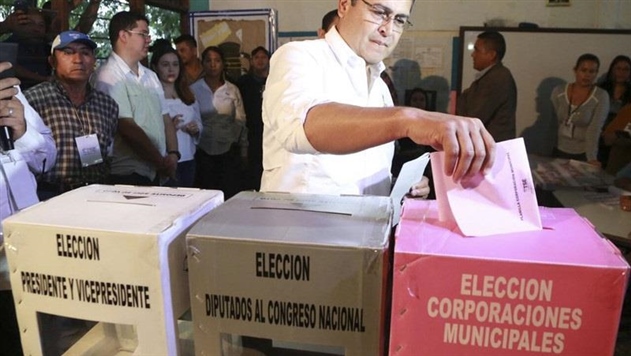 В Гондурасе второй день переносят объявление итогов выборов президента