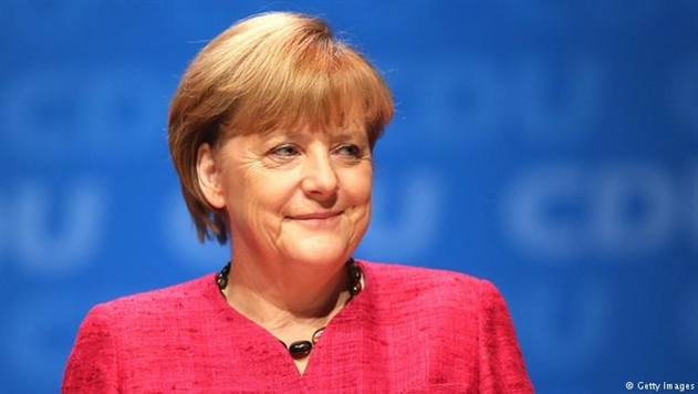 Меркель наградили премии Ордена францисканцев
